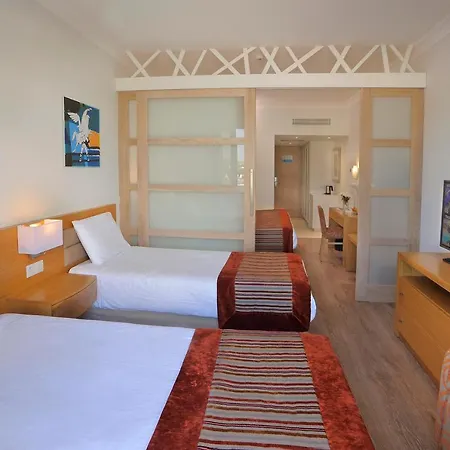 Olympic Lagoon 5* 圣纳帕