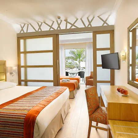Olympic Lagoon 5* 圣纳帕